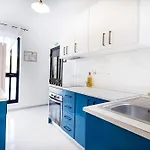 Spacious 2br Penthouse With A Large Front-terrace - Close To Bugibba Perched Apartment St. Paul's Bay