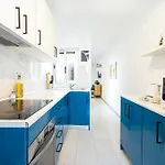 Spacious 2br Penthouse With A Large Front-terrace - Close To Bugibba Perched * St. Paul's Bay